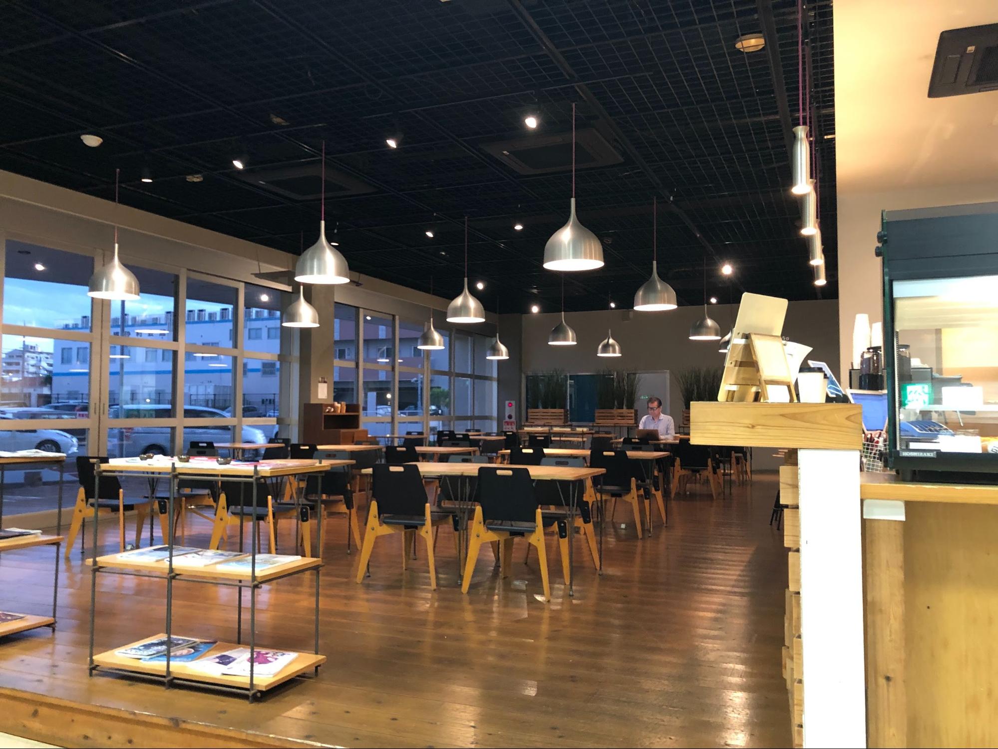 オフィスにいなくてもコンサルタントできる！「ワーケーション」in 沖縄