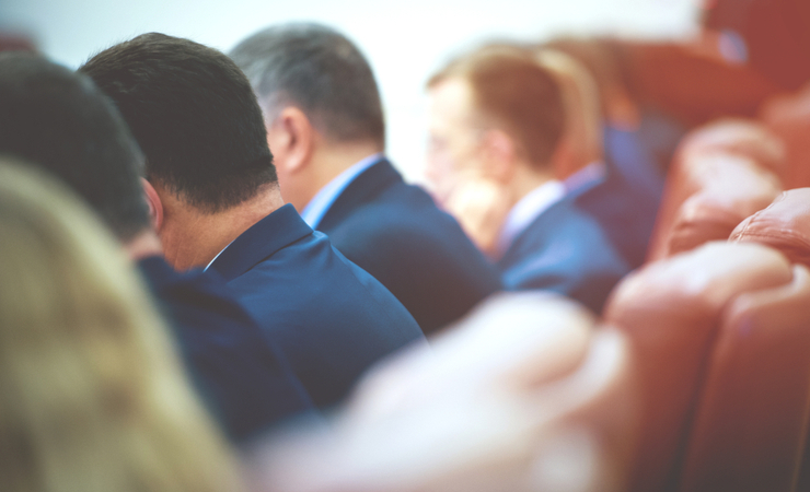 SEOアルゴリズム変更の事前告知義務化も検討?内閣が進める「デジタル市場競争会議」とは